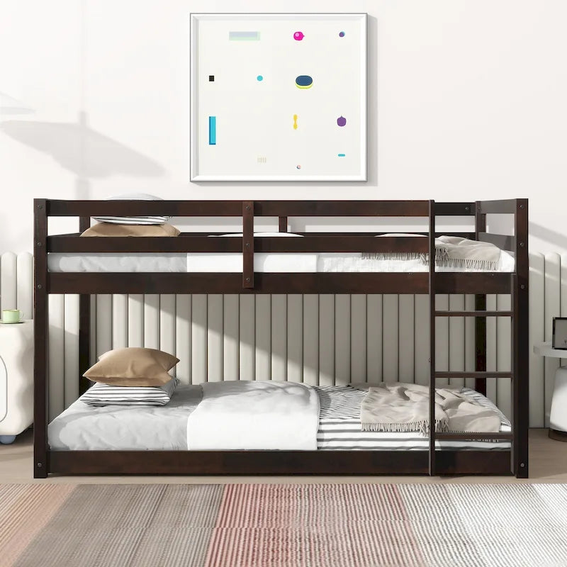 Litera doble tipo loft con dos plataformas de 13 listones y diseño de perfil bajo