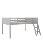 Cama tipo litera baja de madera maciza gris tamaño completo con escalera y deflector de cerca, y soporte de listones de madera para dormitorio