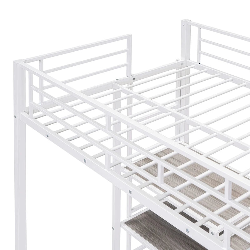 Cama alta de metal blanca tamaño twin con escritorio, pizarra, estantes y escalera