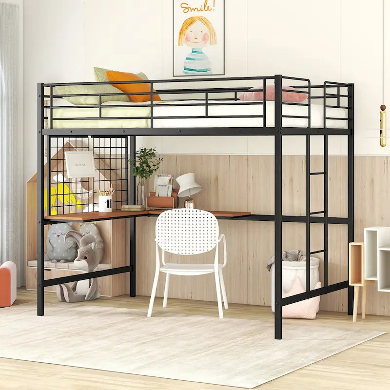 Cama alta de metal con escritorio de madera incorporado, rejilla de metal, escalera y barandillas